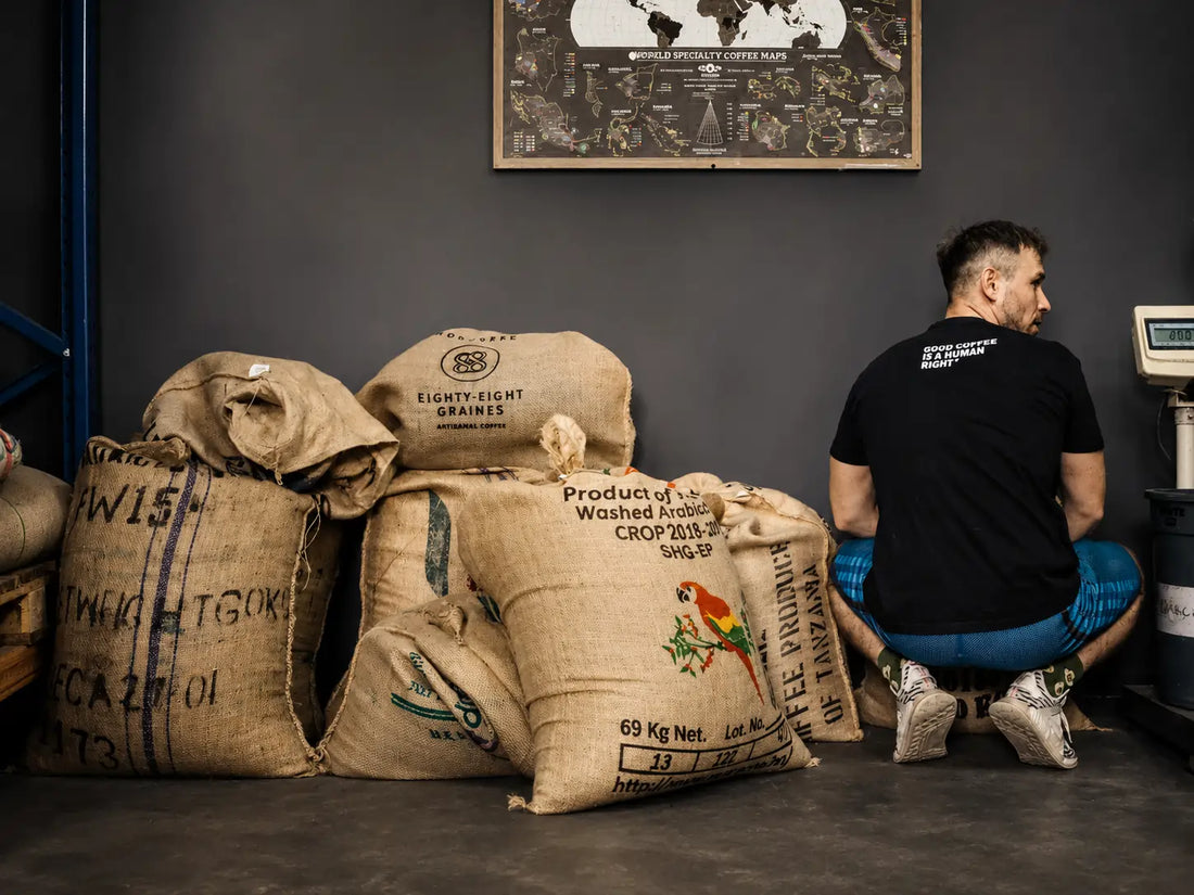 Sklep z kawą speciality — gdzie kupić świeżo palone ziarna online?