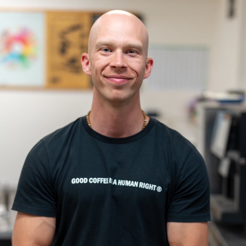 JAVA T-shirt 'GOOD COFFEE IS A HUMAN RIGHT' unisex